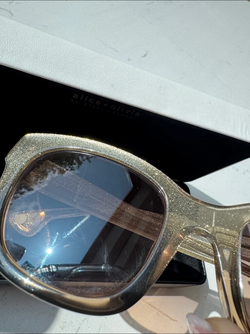 New! Alice + Olivia Champagne Glitter Sunglasses with Brown Lenses and case